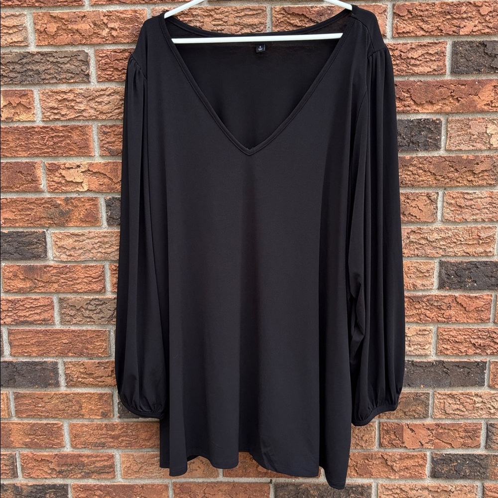 NEW Torrid V neck studio knits puff top